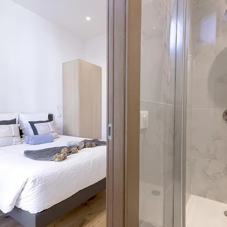 L'elegance Rue D'antibes - Palais & Plages - 200 M Croisette - Parking Prive - Clim - Wifi Apartment Cannes