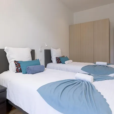 L'elegance Rue D'antibes - Palais & Plages - 200 M Croisette - Parking Prive - Clim - Wifi Apartment